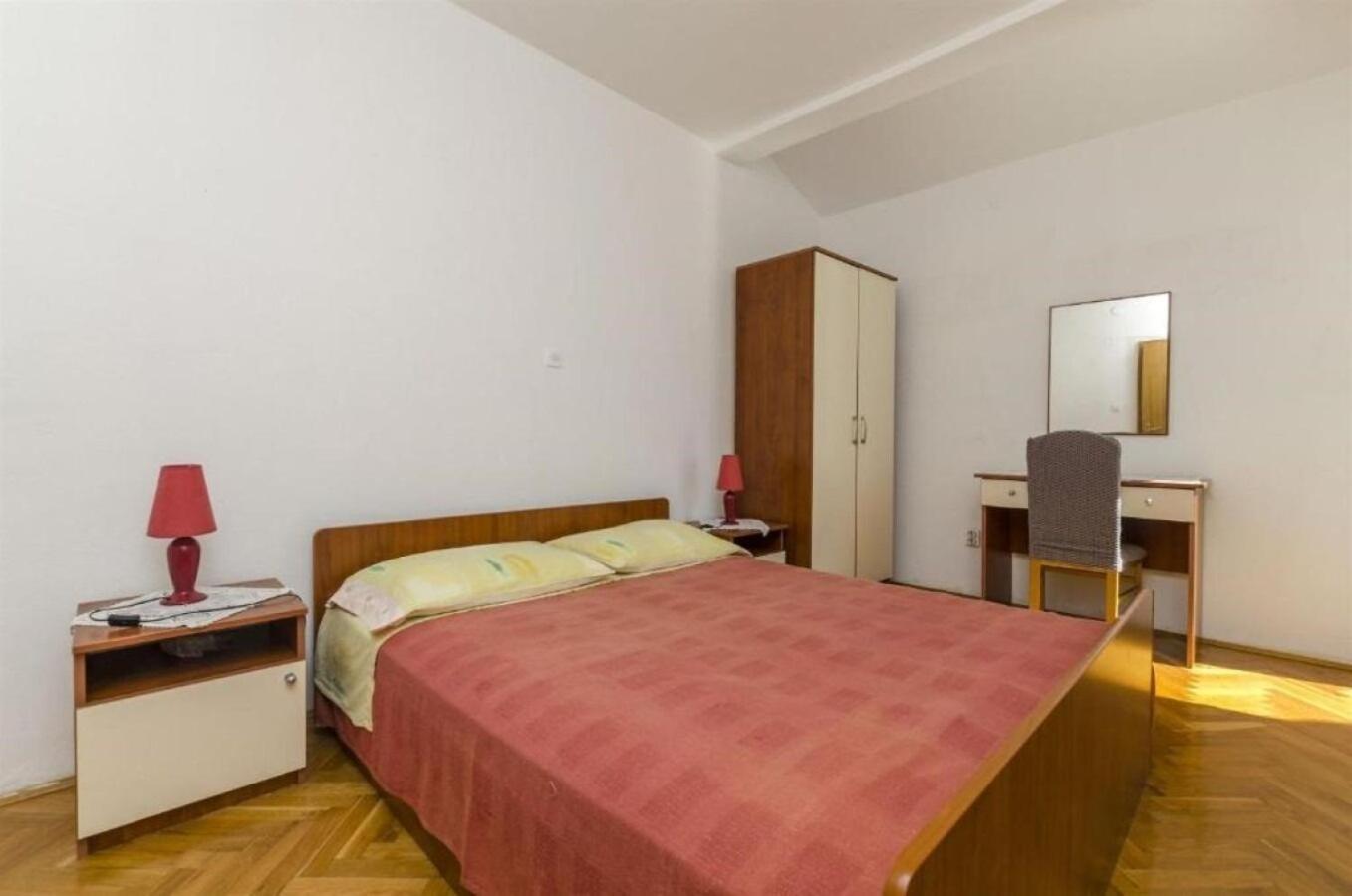 סביד Apartments Mil - 80M From The Sea מראה חיצוני תמונה