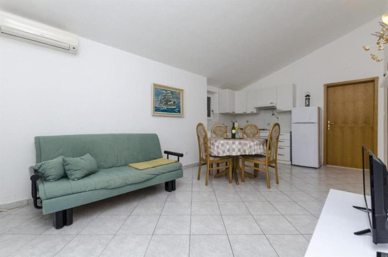 סביד Apartments Mil - 80M From The Sea מראה חיצוני תמונה